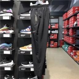 Model 06 Straight Tube Black (AA1998)