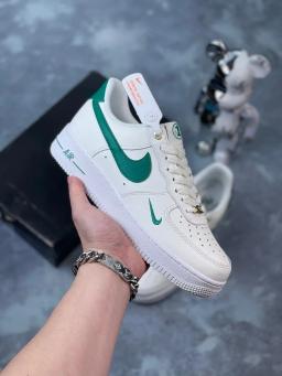 40th Anniversary Green