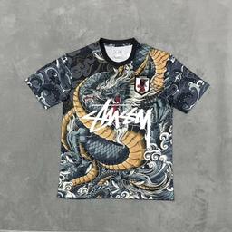 日本咆哮龙签名版