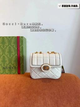 050403050-白色（Size：18*6*15cm）