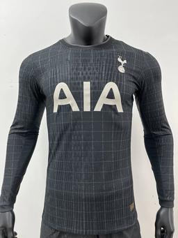 2526热刺客场长袖