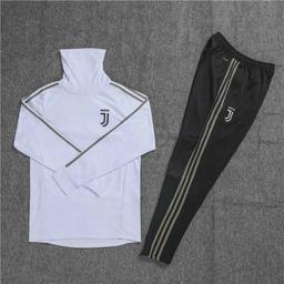 经典款尤文白色高领