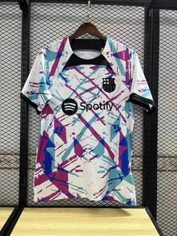 巴萨白色特别版