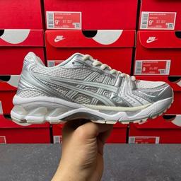 1201A457-100 银白色 JJJJound