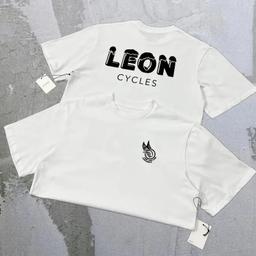 白色字母涂鸦 A08