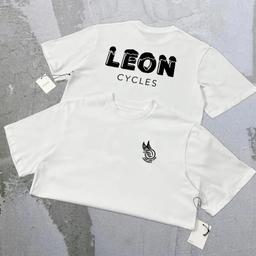 白色字母涂鸦 A08