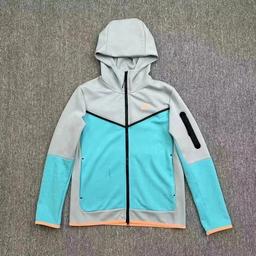 孔雀蓝灰拼接外套