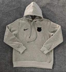 16（FC Barcelona）