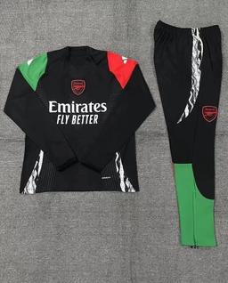 24阿森纳��员黑色