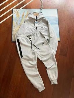 哈兰德同款��色套装