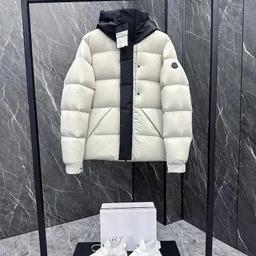 Moncler1