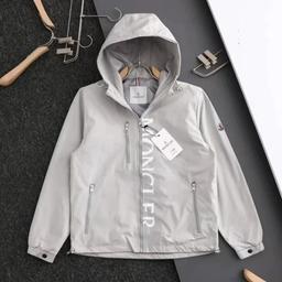 Moncler 02浅灰色