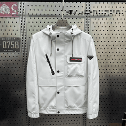 防风衣字母标+袖标 白