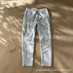 灰裤子
