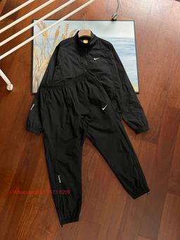 套装黑色Nike×Nocta