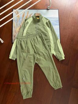 套装绿色Nike×Nocta