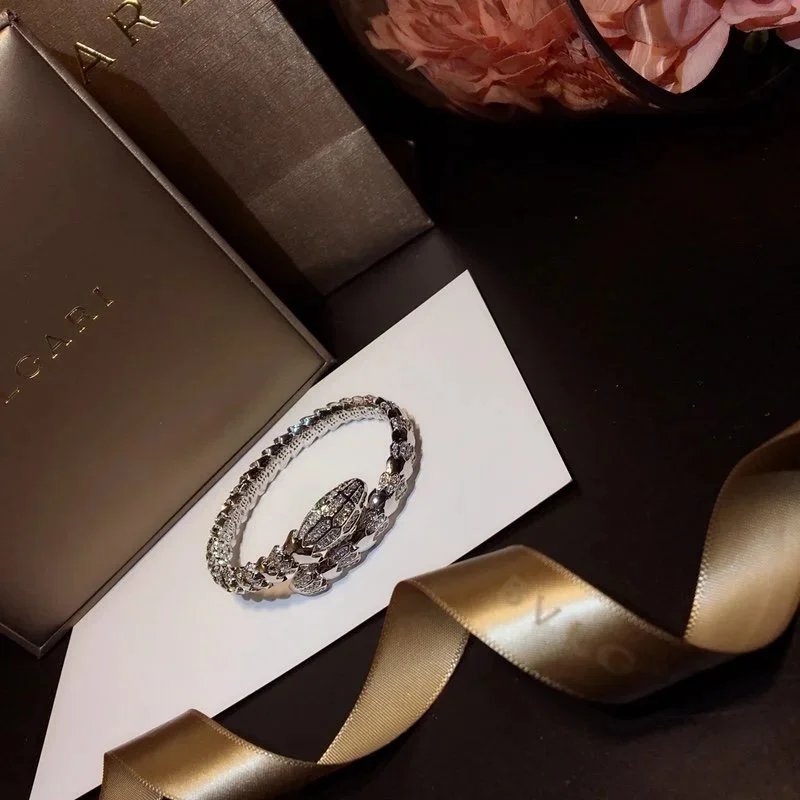 11（b*v*l*g*a**i）