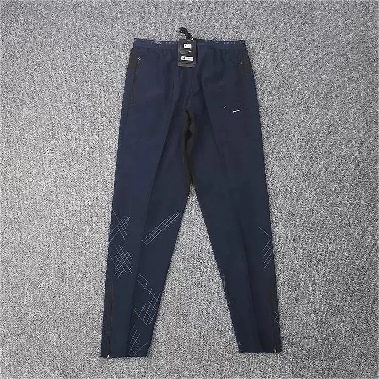 Item 12： Treasure Blue